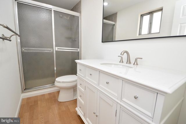 323 BROOKLINE AVE, Cherry Hill, NJ 08002