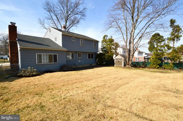 323 BROOKLINE AVE, Cherry Hill, NJ 08002