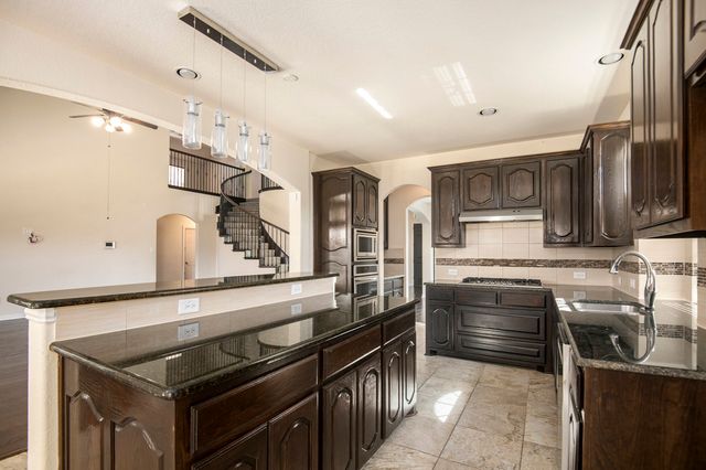 9801 Yellow Cup Drive, Fort Worth, TX 76177