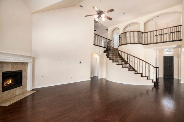 9801 Yellow Cup Drive, Fort Worth, TX 76177