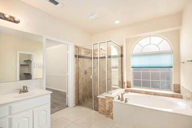 9801 Yellow Cup Drive, Fort Worth, TX 76177