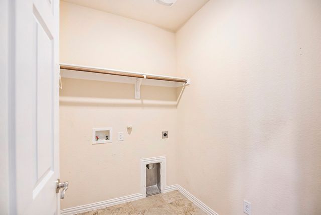 9801 Yellow Cup Drive, Fort Worth, TX 76177