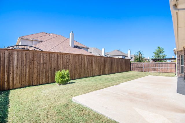 9801 Yellow Cup Drive, Fort Worth, TX 76177