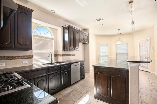 9801 Yellow Cup Drive, Fort Worth, TX 76177