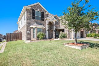 9801 Yellow Cup Drive, Fort Worth, TX 76177