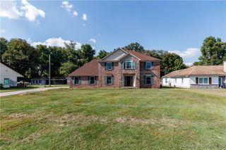 3307 Utica Pike, Jeffersonville, IN 47130