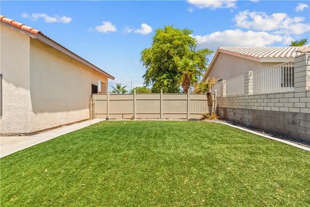 2468 McCormick Boulevard, Bullhead City, AZ 86429