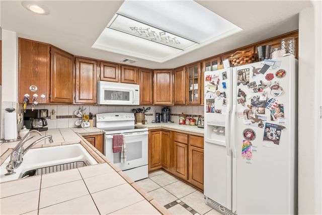 2468 McCormick Boulevard, Bullhead City, AZ 86429