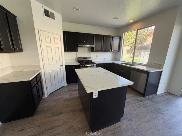 1413 Claymore Court, Riverside, CA 92507
