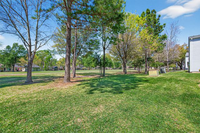 13151 Walden Road 129, Montgomery, TX 77356