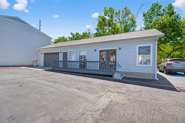 13151 Walden Road 129, Montgomery, TX 77356