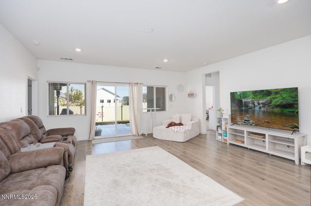 738 Butte Creek Road, Dayton, NV 89403