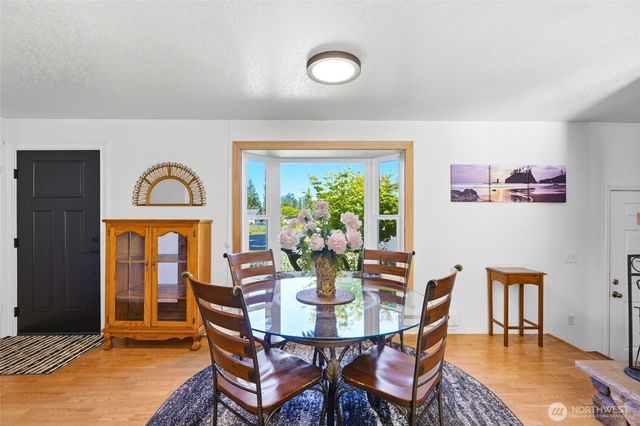 14215 55th Avenue NE, Marysville, WA 98271