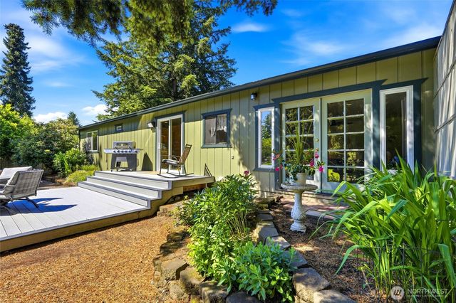 14215 55th Avenue NE, Marysville, WA 98271