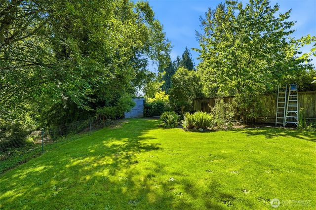 14215 55th Avenue NE, Marysville, WA 98271