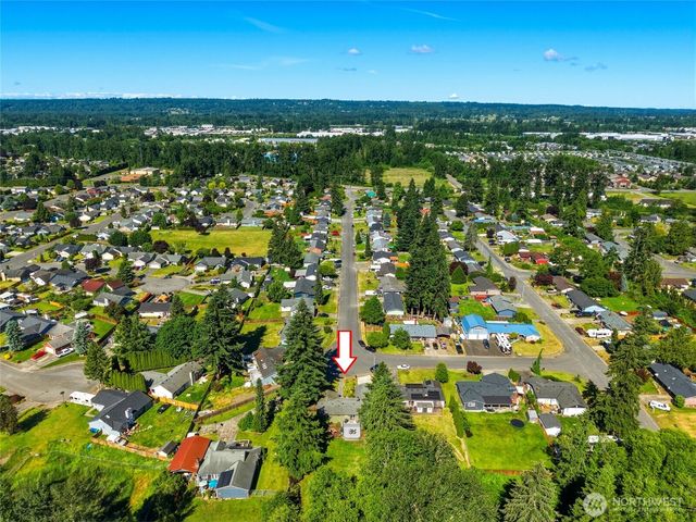 14215 55th Avenue NE, Marysville, WA 98271