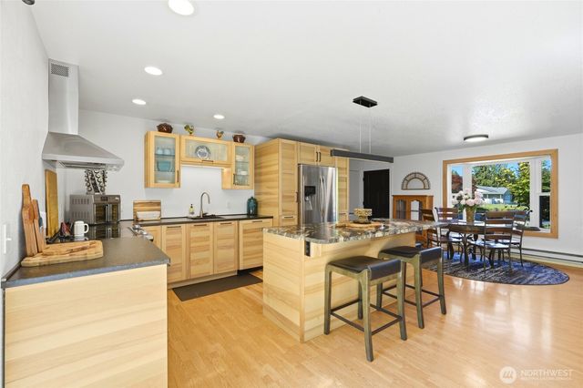 14215 55th Avenue NE, Marysville, WA 98271