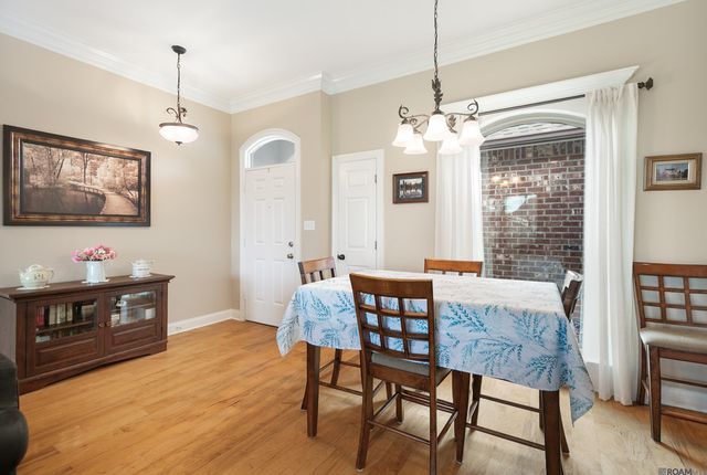 6081 Sandy Creek Ln, Zachary, LA 70791