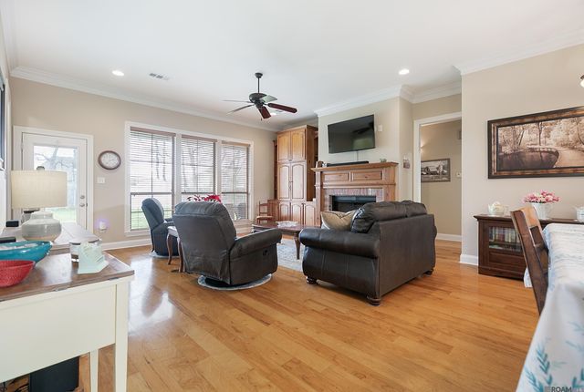 6081 Sandy Creek Ln, Zachary, LA 70791