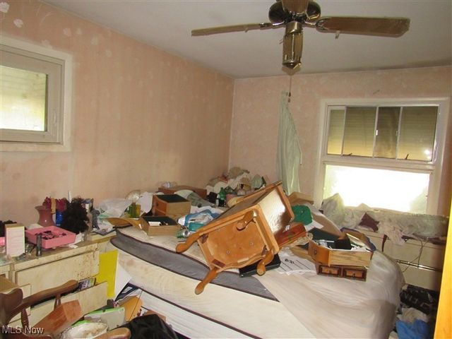 19400 Mayfair Lane, Warrensville Heights, OH 44128