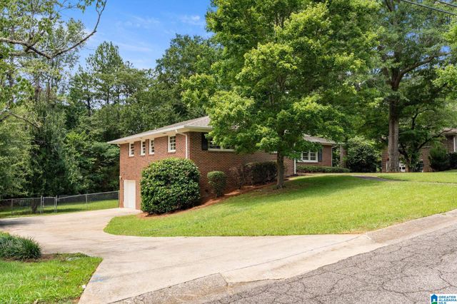 112 DEW DRIVE, Trussville, AL 35173