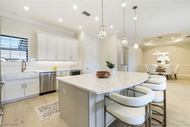 15336 Lucerna ST 203, Naples, FL 34114