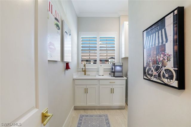 15336 Lucerna ST 203, Naples, FL 34114
