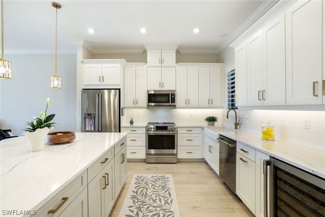 15336 Lucerna ST 203, Naples, FL 34114