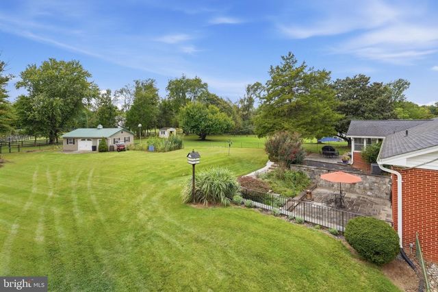 19598 YOUNGS CLIFF RD, Sterling, VA 20165