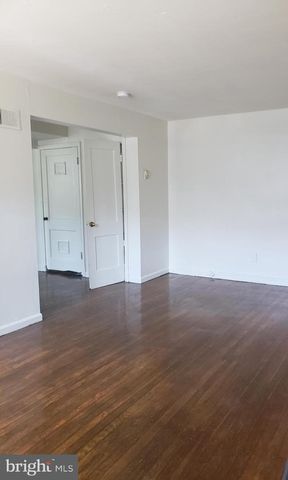 935 48TH PL NE, Washington, DC 20019