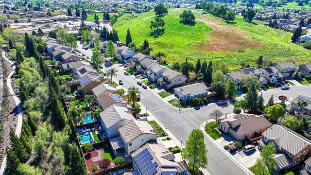 1556 Arroyo Madrone Ln, Lincoln, CA 95648