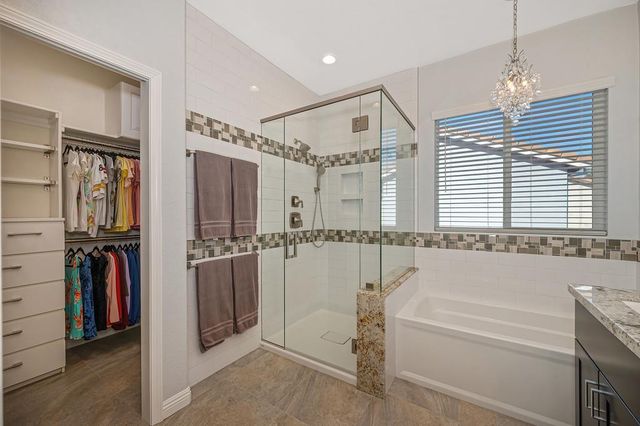 1556 Arroyo Madrone Ln, Lincoln, CA 95648