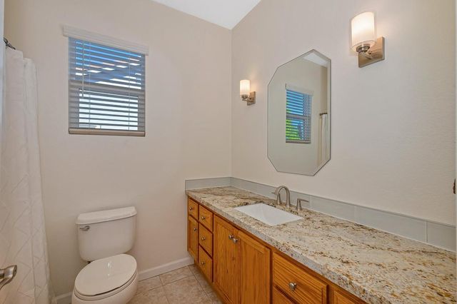 1556 Arroyo Madrone Ln, Lincoln, CA 95648