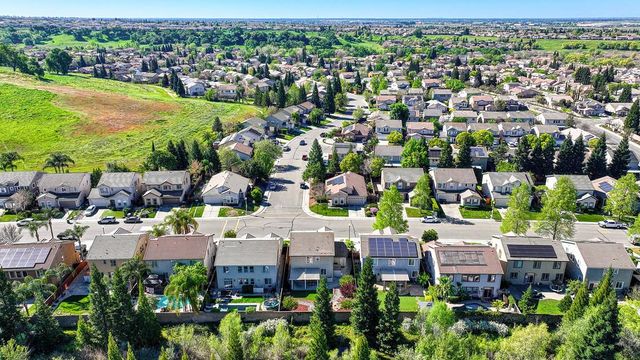 1556 Arroyo Madrone Ln, Lincoln, CA 95648