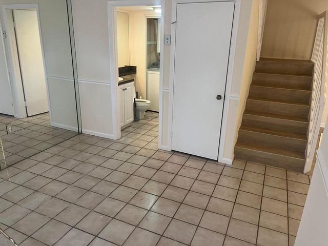 1916 19th Lane, Palm Beach Gardens, FL 33418