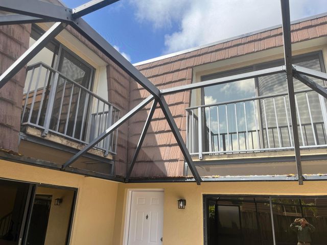 1916 19th Lane, Palm Beach Gardens, FL 33418