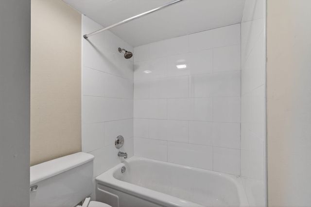 1916 19th Lane, Palm Beach Gardens, FL 33418