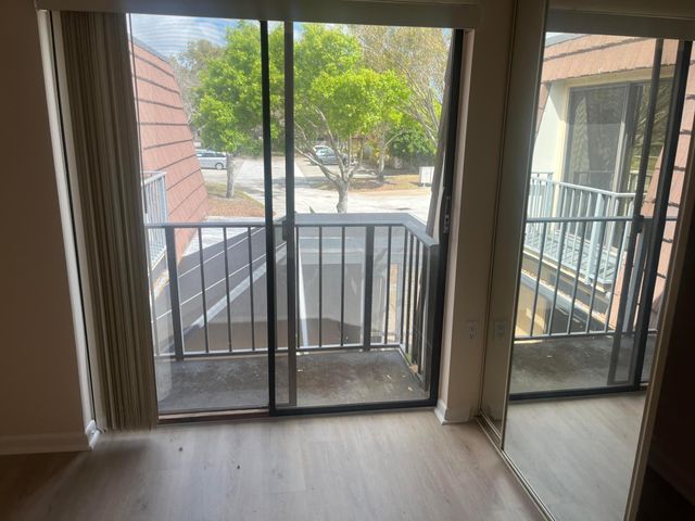 1916 19th Lane, Palm Beach Gardens, FL 33418