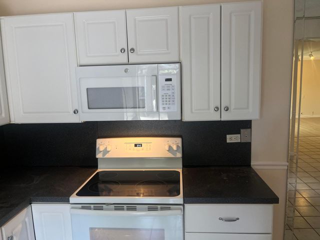 1916 19th Lane, Palm Beach Gardens, FL 33418