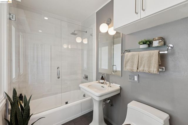 62 Arden Rd, Berkeley, CA 94704