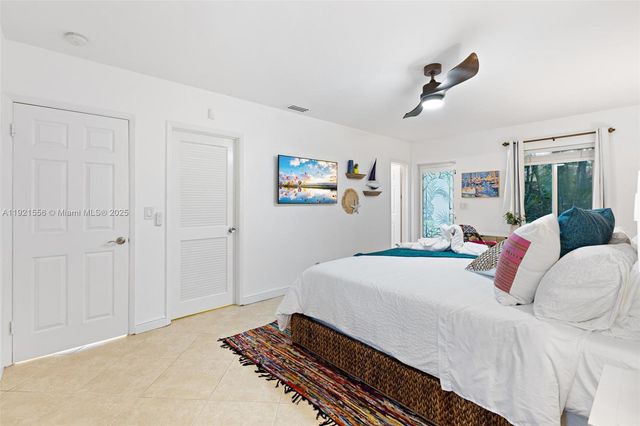 290 Tropic Dr, Lauderdale By The Sea, FL 33308