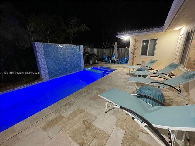 290 Tropic Dr, Lauderdale By The Sea, FL 33308