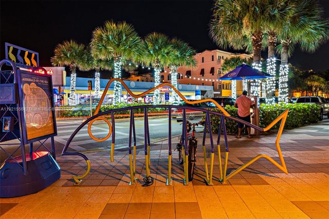 290 Tropic Dr, Lauderdale By The Sea, FL 33308