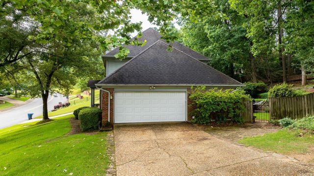 181 Pebble Beach Drive, Little Rock, AR 72212