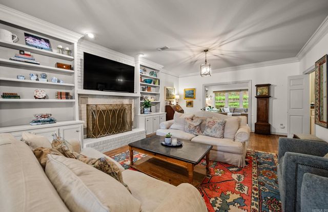 181 Pebble Beach Drive, Little Rock, AR 72212