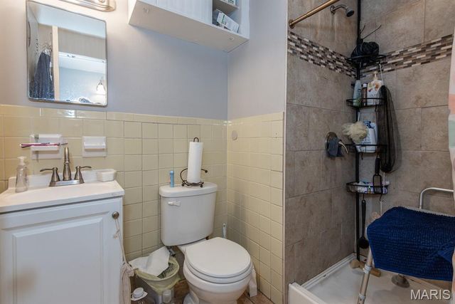 6563 January Avenue, Berkeley, MO 63134