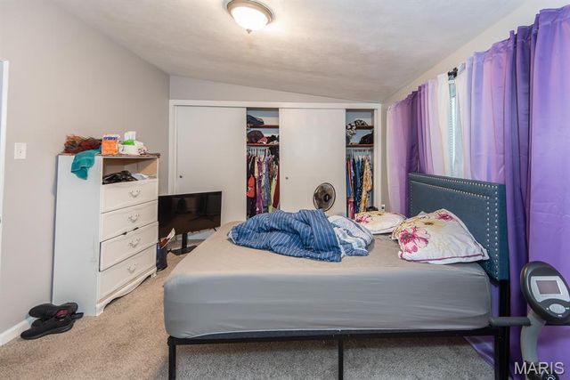 6563 January Avenue, Berkeley, MO 63134