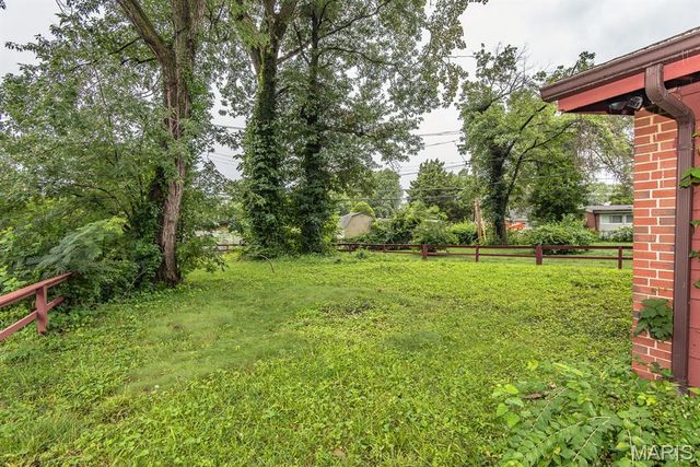 6563 January Avenue, Berkeley, MO 63134