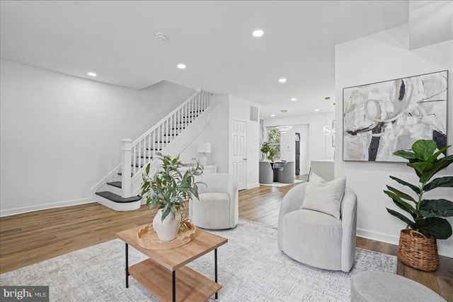 517 N EDGEWOOD ST, Baltimore, MD 21229