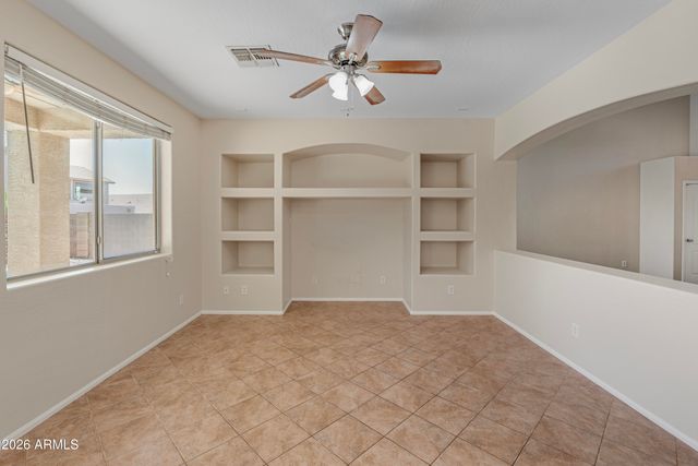 25695 W CROWN KING Road, Buckeye, AZ 85326